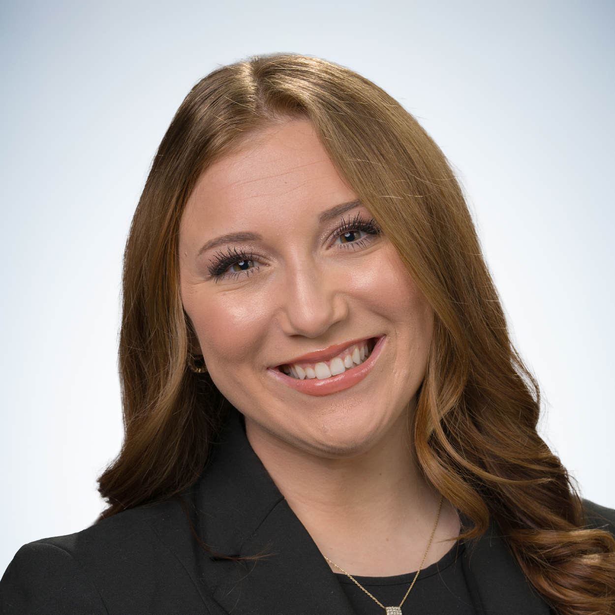 Allie Selznick, DES